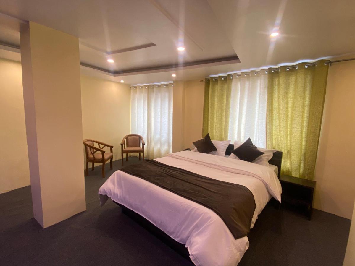 Hotel Amaira Darjeeling  Exteriör bild